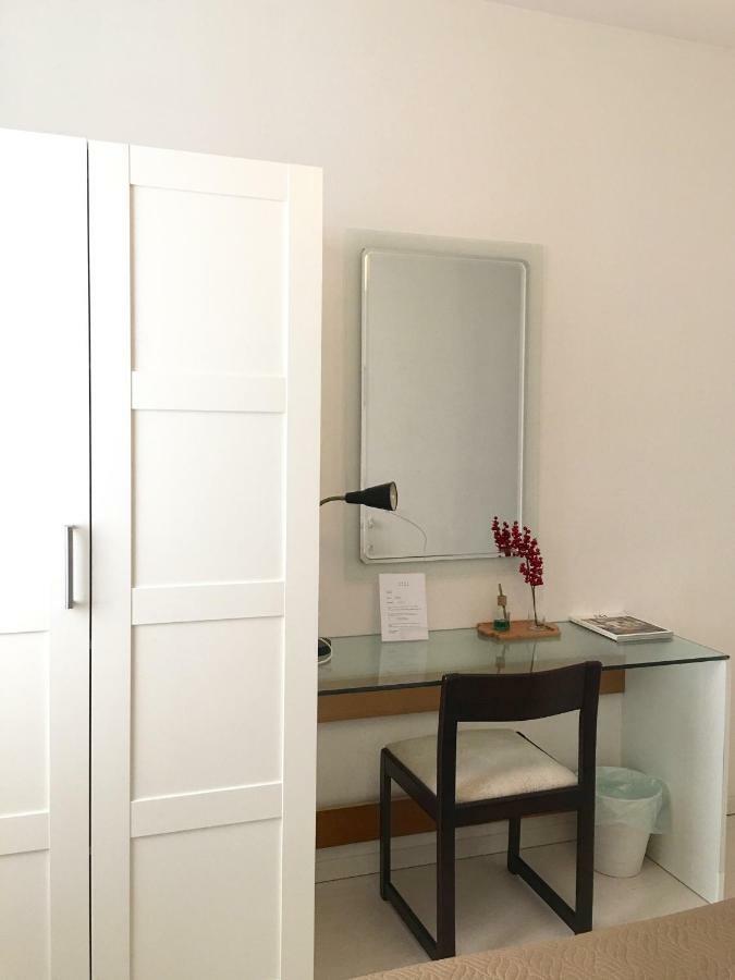 Guest house East *